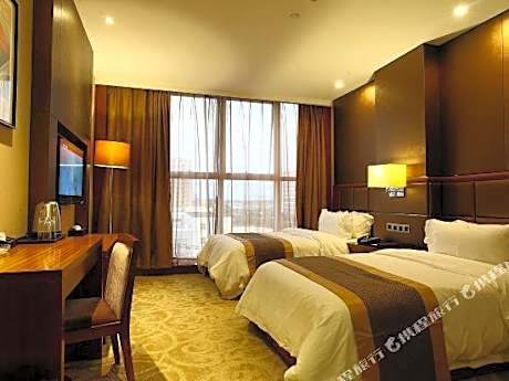 Four Seasons Green Teng Hotel (Outlets Airport Branch)