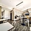 Hy-Lo Hotel, Ascend Hotel Collection