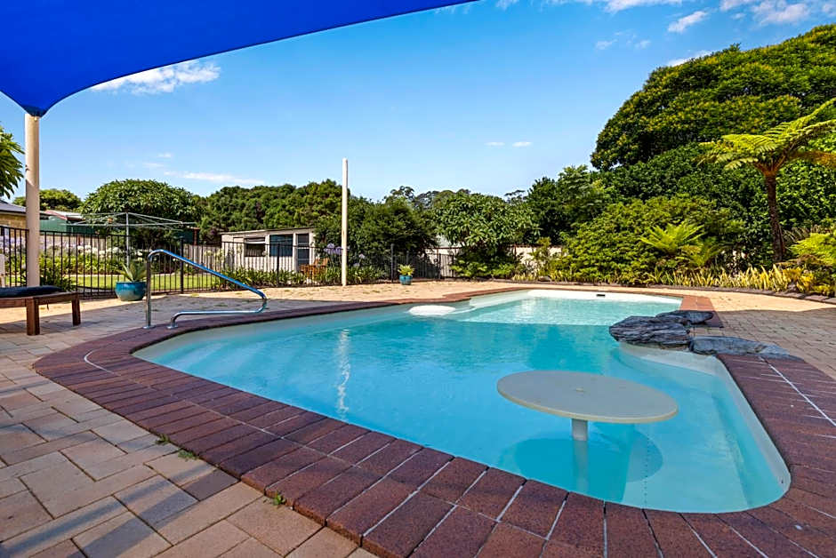 Bon Villas B&B Bonville - Adults Only, Pet Friendly Accommodation