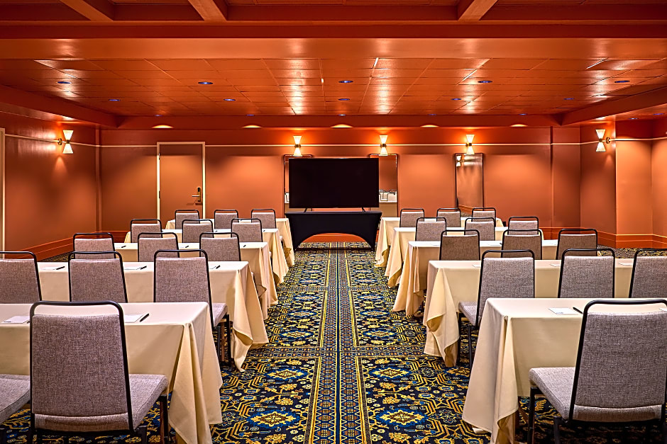 High Country Motor Lodge - Near NAU / Downtown