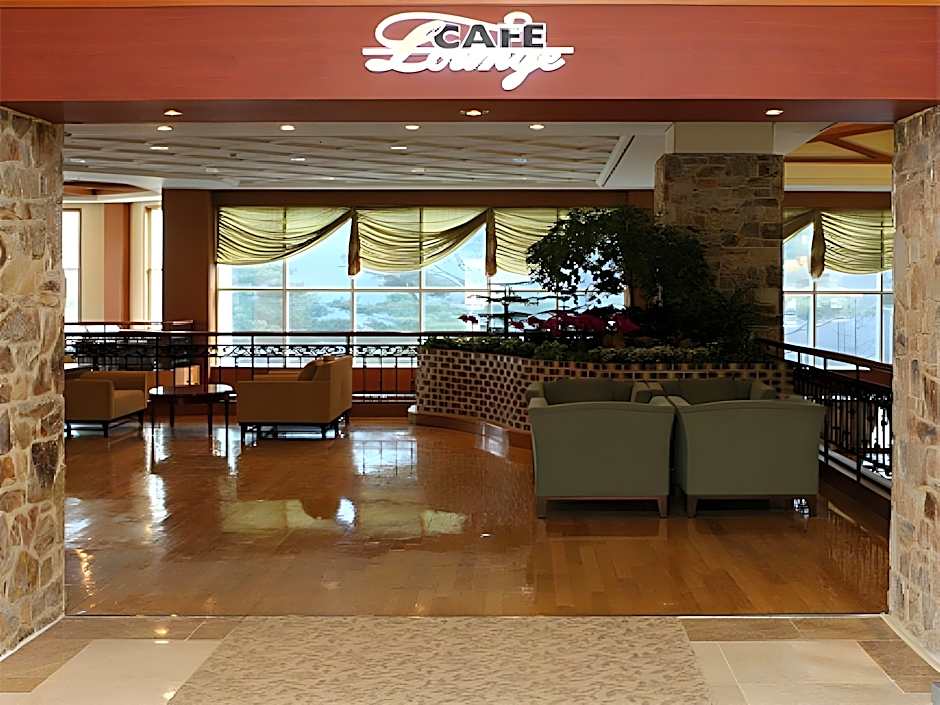 High1 Palace Hotel & CC (High1 Hotel&CC)