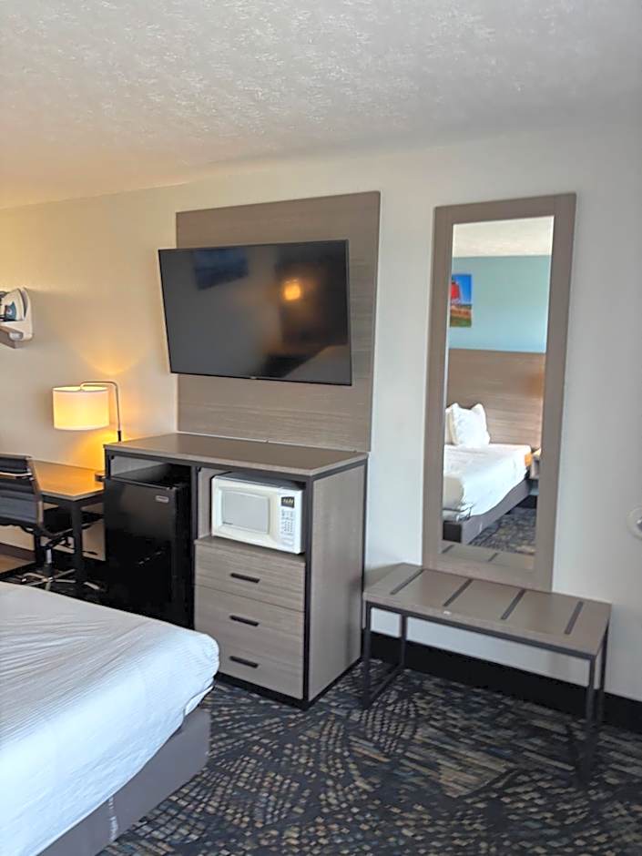 Baymont by Wyndham Petoskey