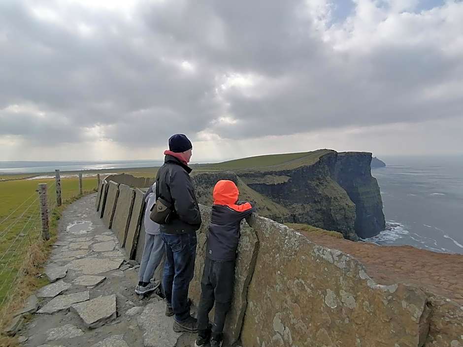Aran View Country House and Lodge