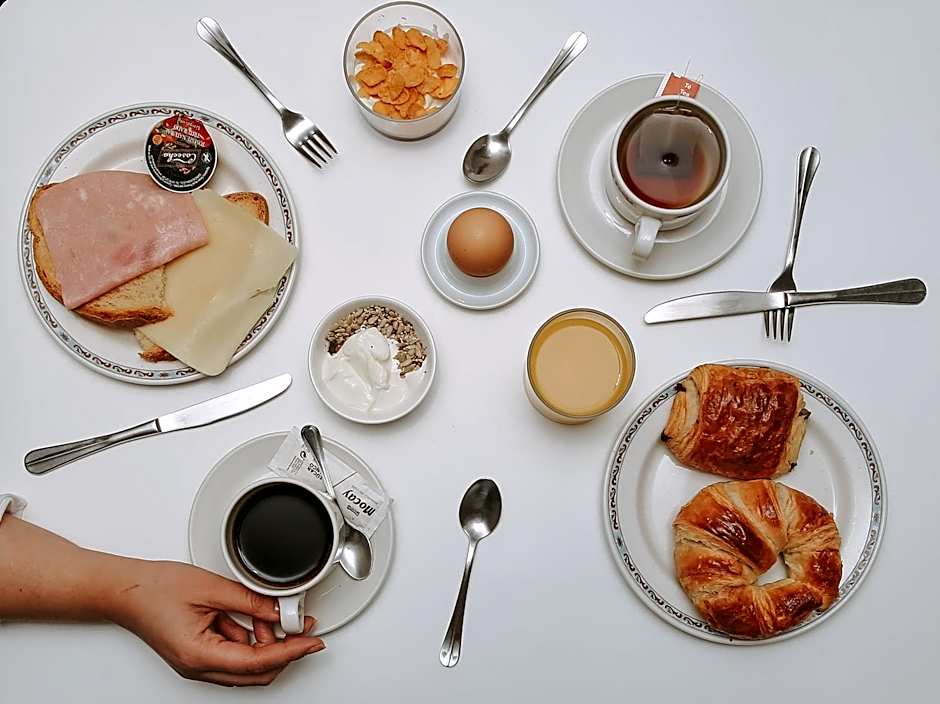 Hotel Zaragoza Plaza