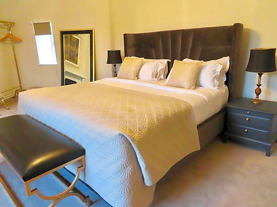 The Cross Keys Sherborne