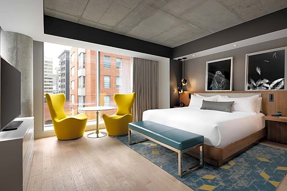 Humaniti Hotel Montreal, Autograph Collection