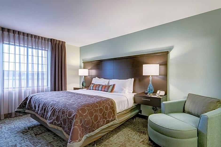 Staybridge Suites O'Fallon Chesterfield by IHG