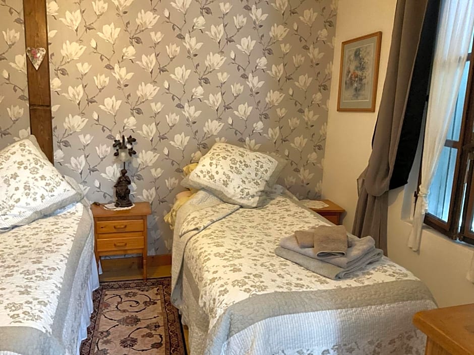 Le Jardin de Rose 24 FEUILLEBERT Romagne 86700