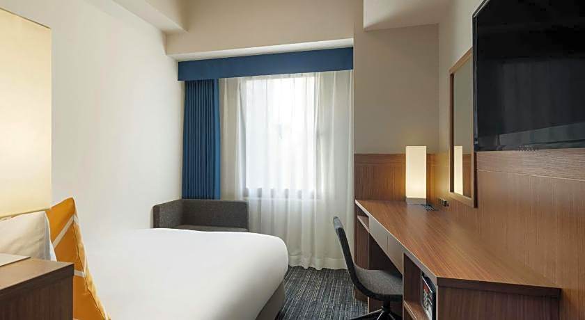 Four Points Flex by Sheraton Yokohama West