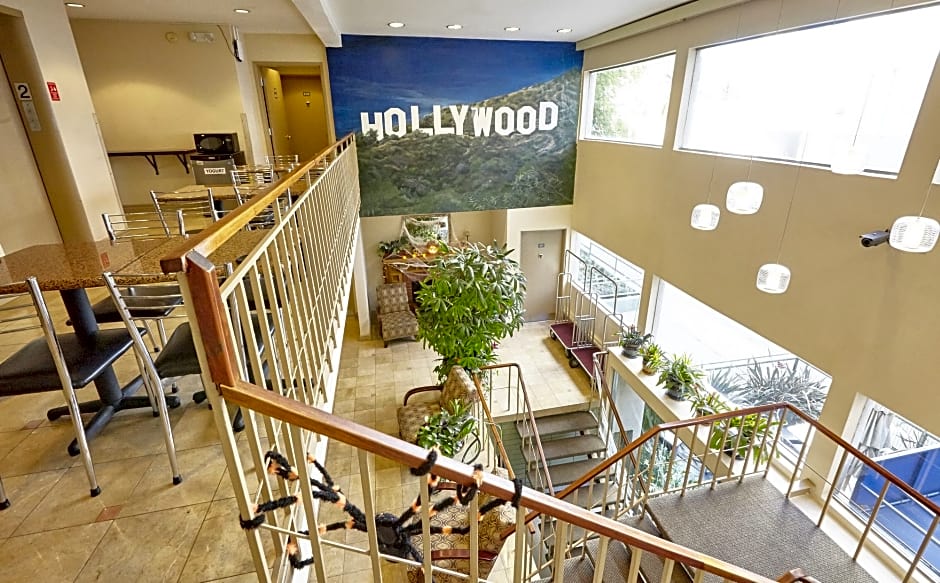 Hollywood Orchid Suites