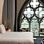 Martin's Dream Hotel