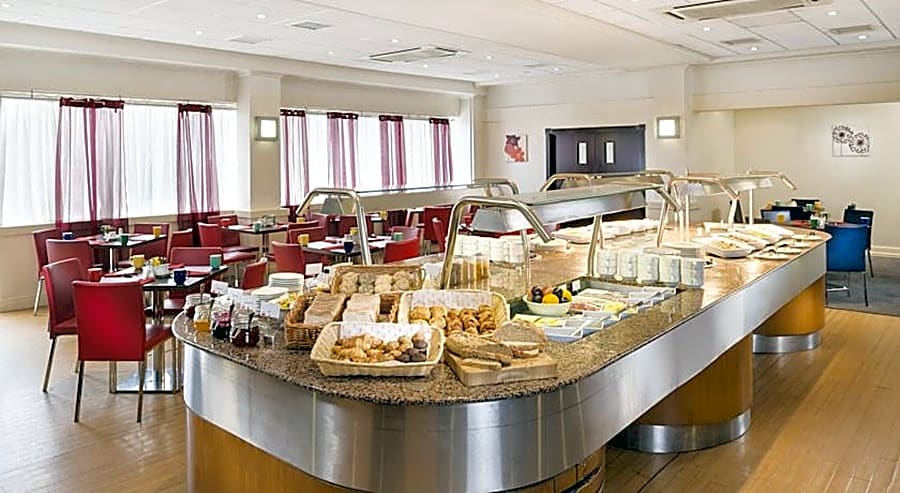 Premier INN Cardiff North