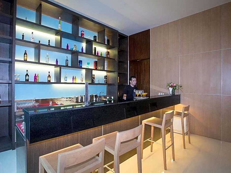 42C The Chic Hotel