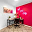 Beverly Hills Chic 2 bed 2bath with Patio and Parking 309