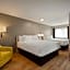 Days Inn by Wyndham Kelowna