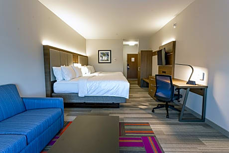 suite, 2 queen beds, accessible (communications accessible)