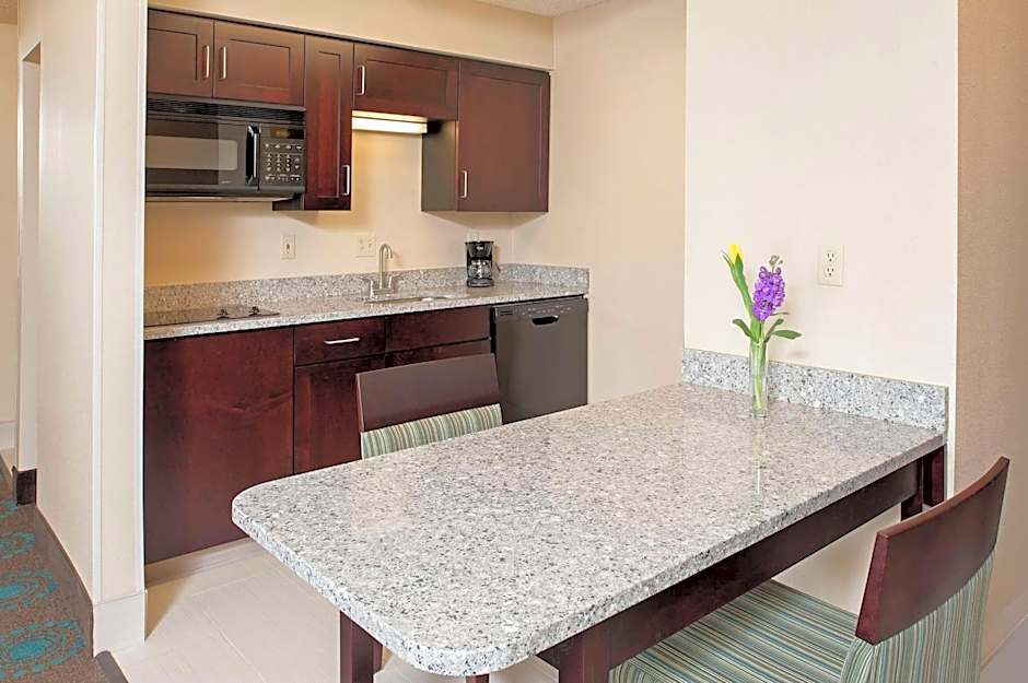 Larkspur Landing South Bend