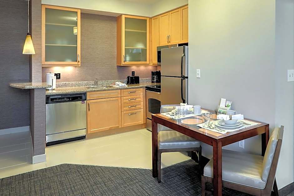 Residence Inn by Marriott Woodbridge Edison/Raritan Center