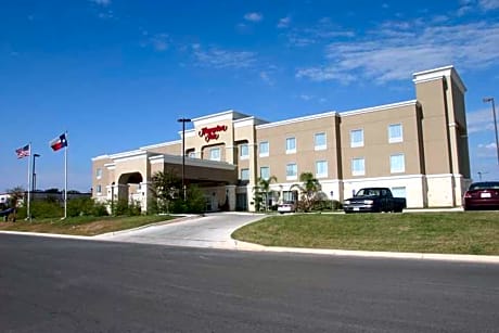 Hampton Inn Seguin