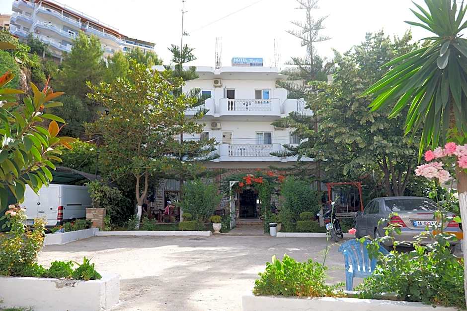 Hotel Rixhi