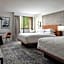 Sheraton Grand Rapids Airport Hotel