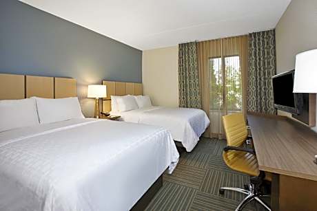 2 Queen Studio Suite