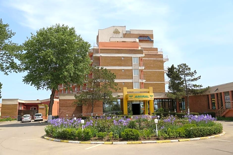 Amiral Hotel