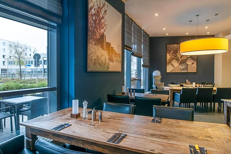 Hotel Wolfsburg Centrum Affiliated by Melia