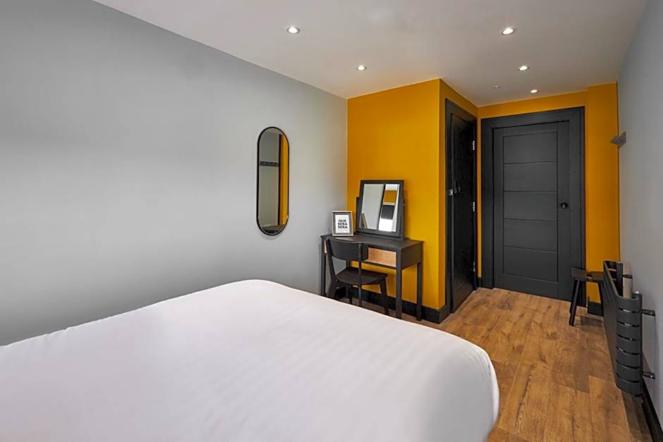 The Believe Boutique (Believe Bar & Bedrooms)