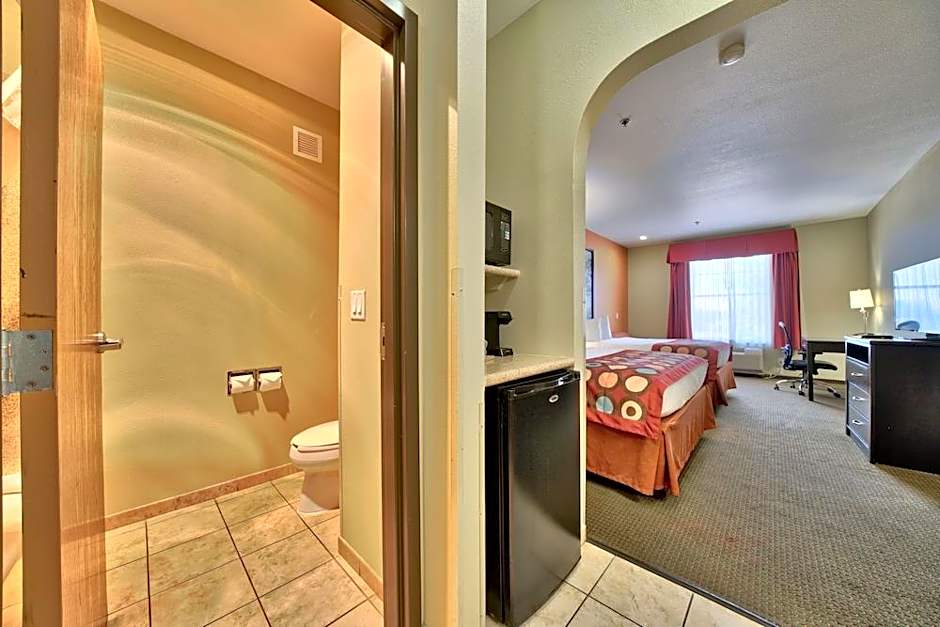 Comfort Inn & Suites