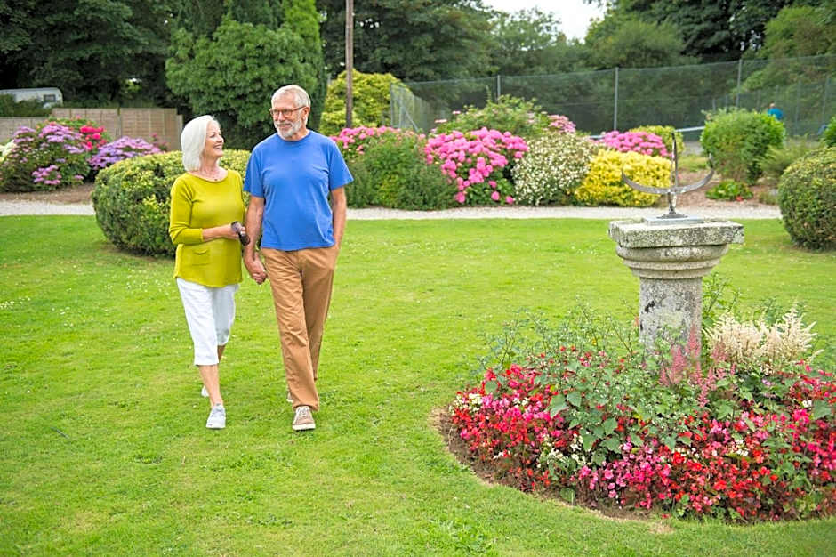 Trelawne Manor Holiday Park