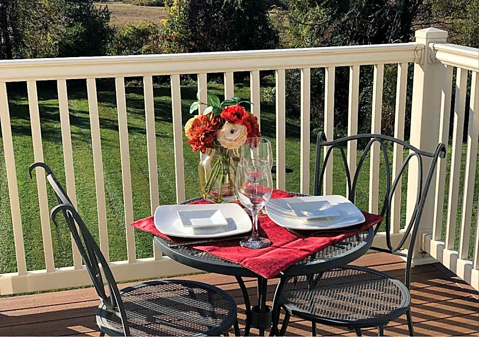 Brinton Suites