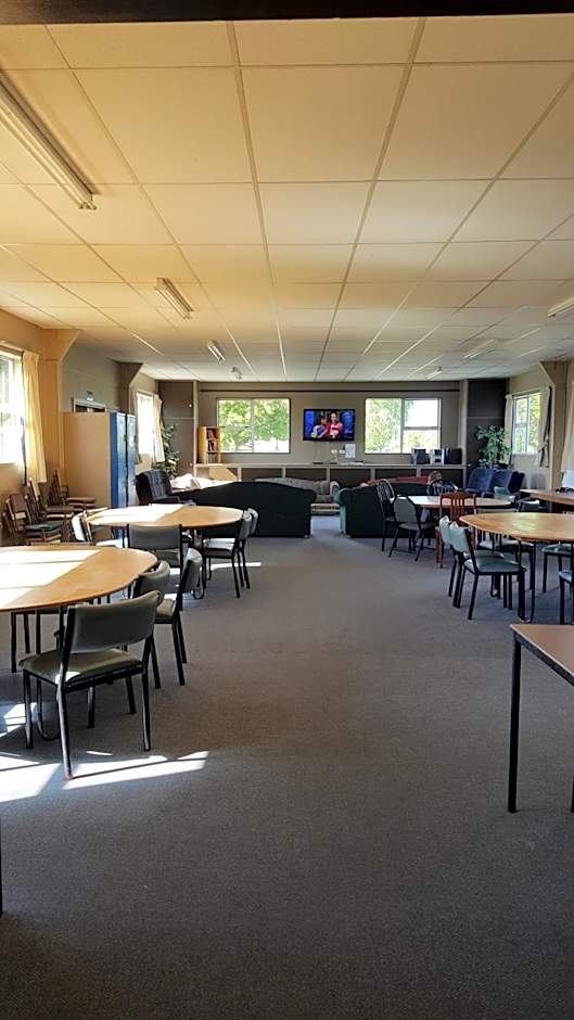 High Country Lodge, Motels & Backpackers