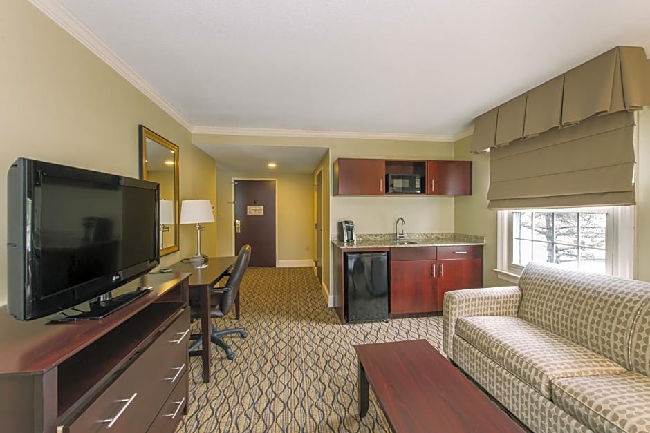 Holiday Inn Express And Suites Merrimack