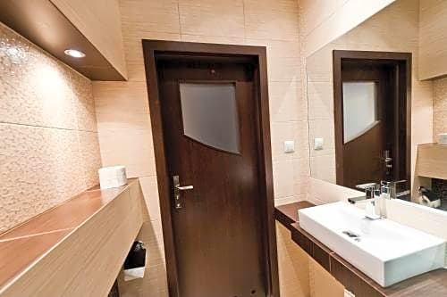 Platinum Aparthotel