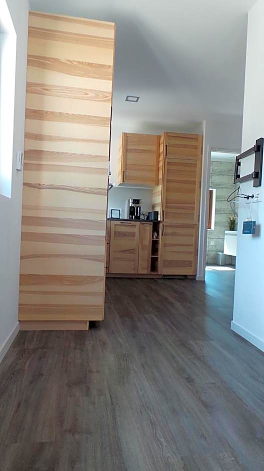 Number9 Studio - Now with air conditioning