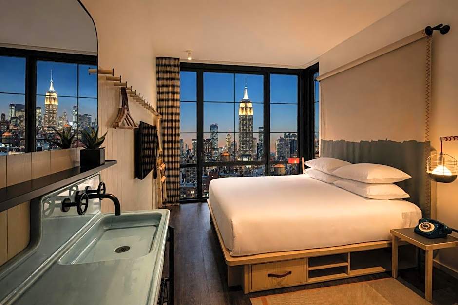 Moxy NYC Chelsea
