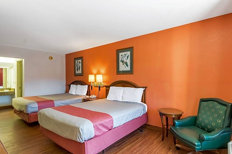 Motel 6-Pooler, GA - Savannah Airport