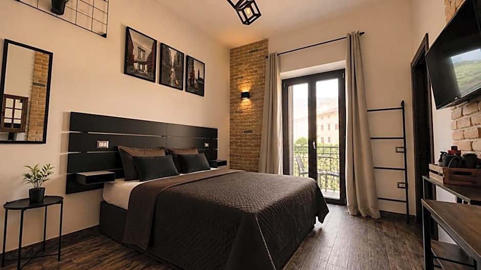 LoFT