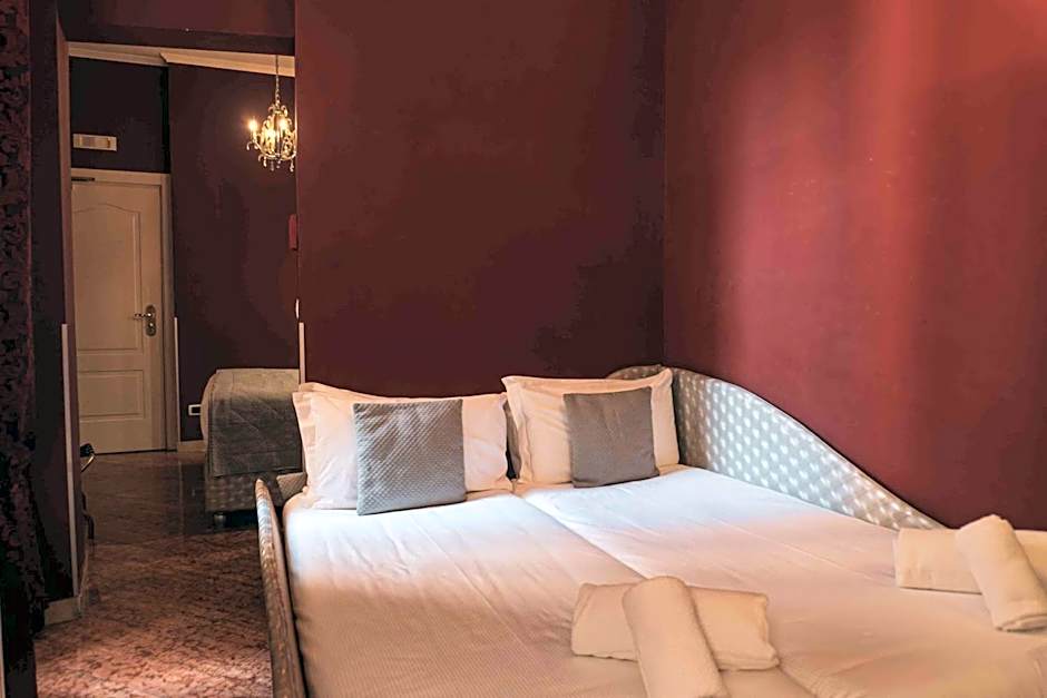 Hotel Fellini