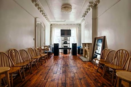 Illumination Bed & Breakfast