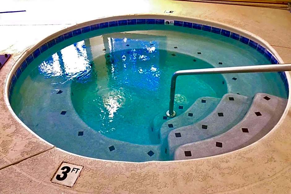 Vista Suites Near Island and Leconte Convention Center