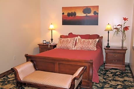 Queen Suite