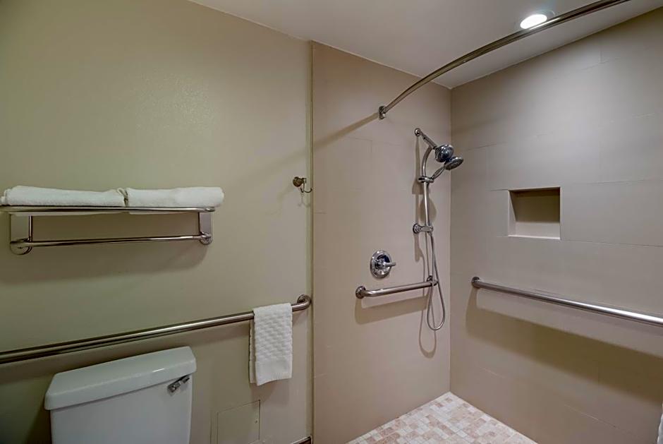 Best Western Woodland Hills Inn