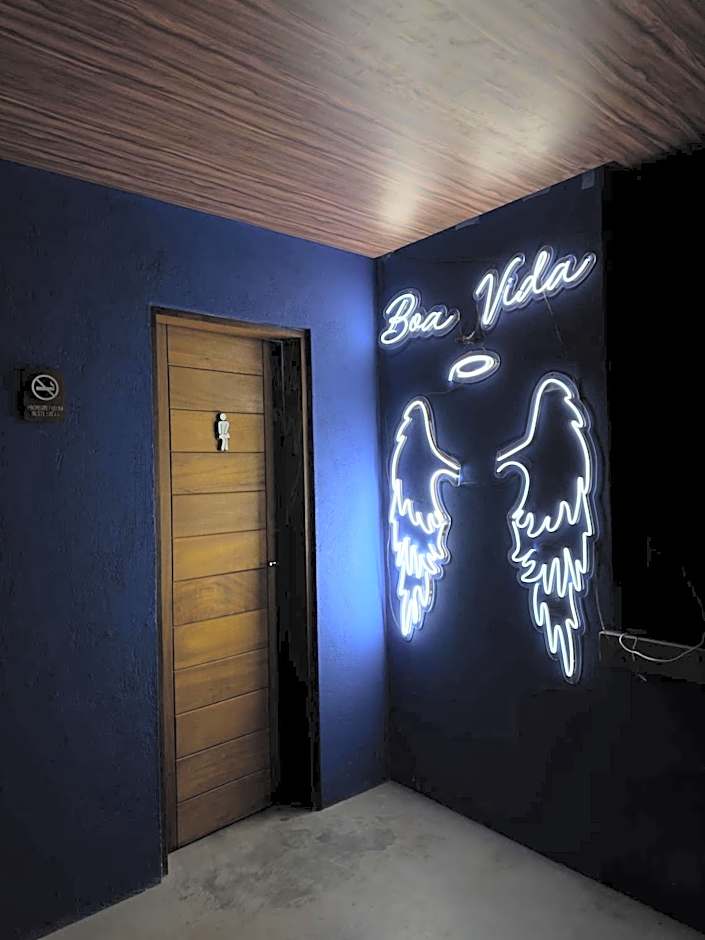 Boate, Beach Tennis & bangalôs STAFF Completo