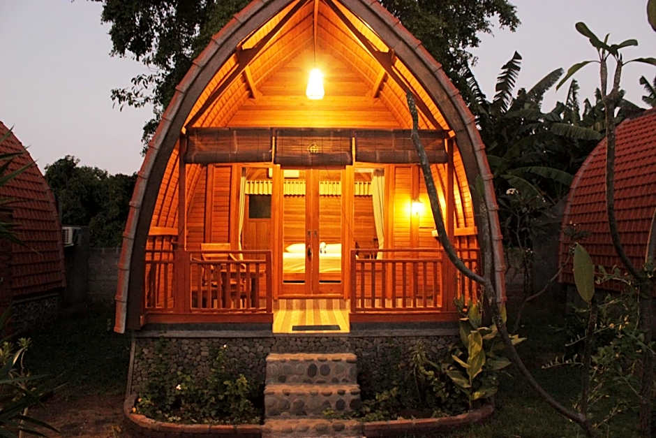 Kubu Padi Wooden House