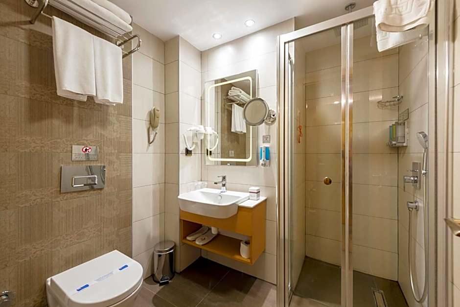 Hotel Boursier 2 & Spa