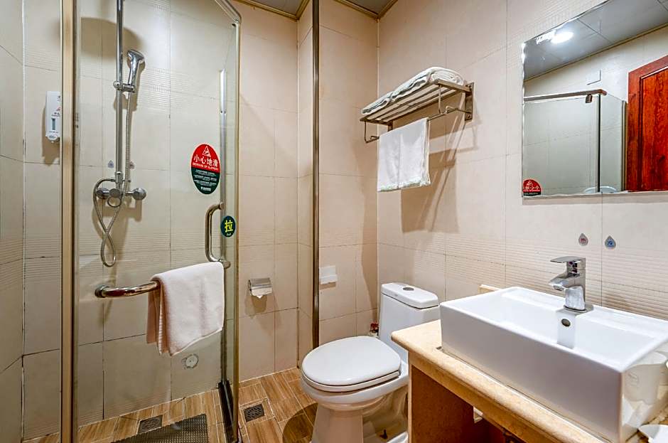 GreenTree Inn Jining Yutai Bus Terminal Express Hotel