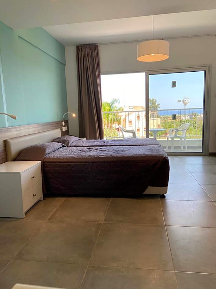 Sweet Memories Hotel Apts