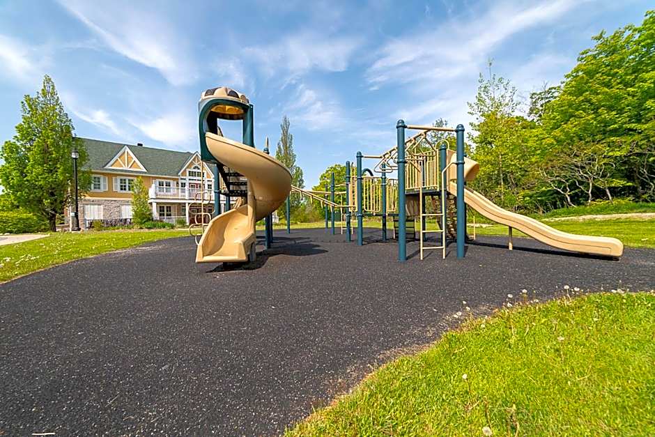 Horseshoe Valley Suites - The Aurora